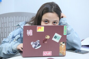 Dijete za računalom