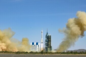 Lansiranje troje kineskih astronauta u svemir u misiji Shenzhou-14