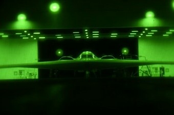 Pripreme B-2 Spirit bombardera za polijetanje na misiju