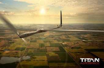 Facebook želi kupiti Titan Aerospace kako bi Afriku opskrbio internetom