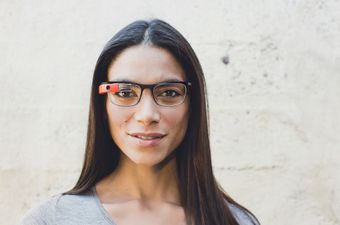 Eric Schmidt poručio: 'Google Glass nije mrtav, pripremamo ga za korisnike'