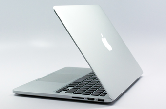 Glasine: Apple će sutra predstaviti novi iMac i Macbook Pro