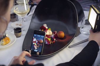 Za sve 'hranoljupce': Stigao je poseban tanjur za fotografiranje hrane