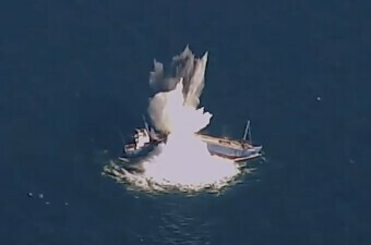 Protubrodska bomba uništava stari teretni brod
