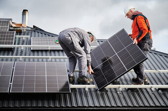 Ugradnja solarnih panela na krov