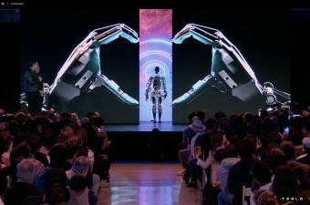 Predstavljanje Teslina robota