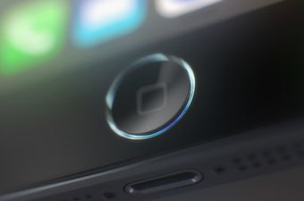 iPhone 5S imat će čitač otisaka prstiju, kaže WSJ
