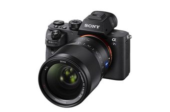 Za totalni mrak: Sony je predstavio svoju novu kameru - A7S II