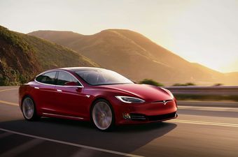 Tesla Model S (Foto: Tesla)