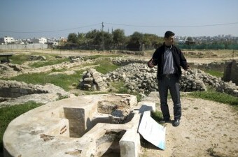 Palestinski aarheolog Fadel Al-Otol, arhiva