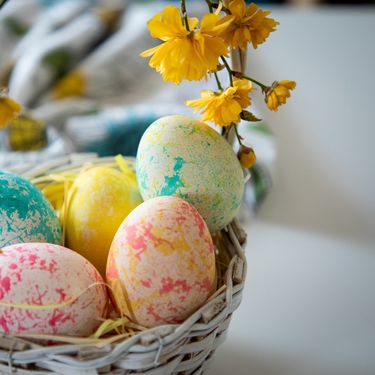 Bojanje jaja s rižom