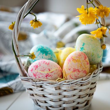 Bojanje jaja s rižom