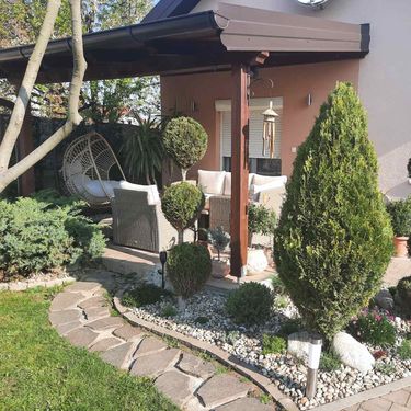 Prekrasna okućnica s terasom Danijele Novak iz Koprivnice - 15