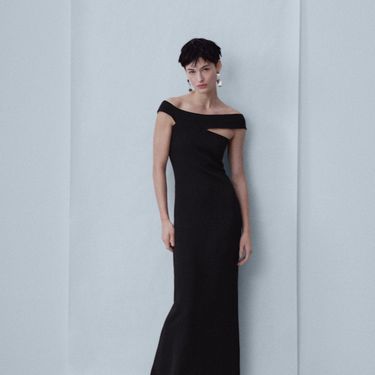 Pripijena haljina dio je Mangove Capsule kolekcije