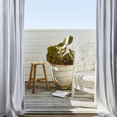 Spavaća soba s balkonom - 3