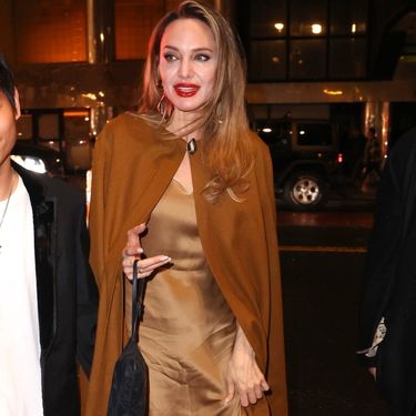 Angelina Jolie na premijeri mjuzikla The Outsiders