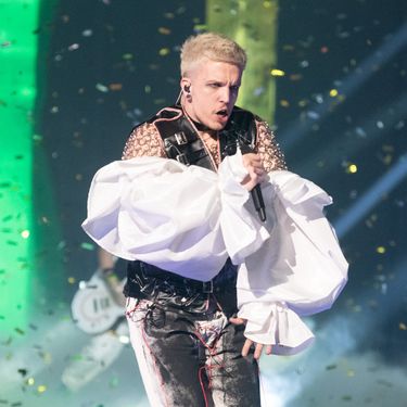 Baby Lasagna na Dori u kostimu mlade dizajnerice Valentine Pliško