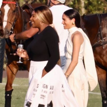 Meghan Markle u svilenoj bijeloj haljini dizajnerice Heidi Merrick - 2