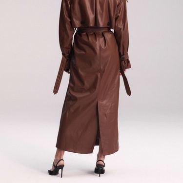 Dugi baloner brenda Izakova