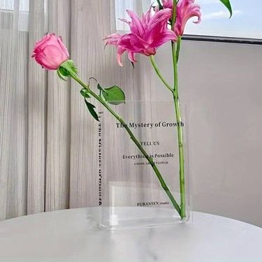 Vaza u obliku knjige, 10,79 eura