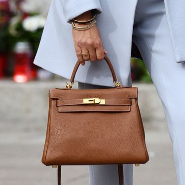 Hlače na crtu sjajan su izbor za posao, ali i svečane prilike