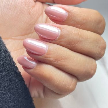 Metalik rosewater nokti