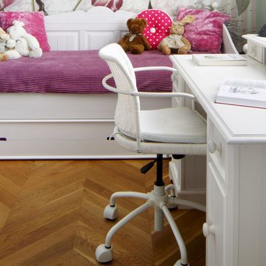 Radni stol u dječjoj sobi