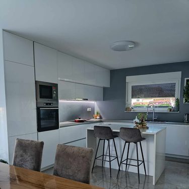 Prekrasna kuća s glamuroznom kupaonicom blizu Slavonskog Broda - 16