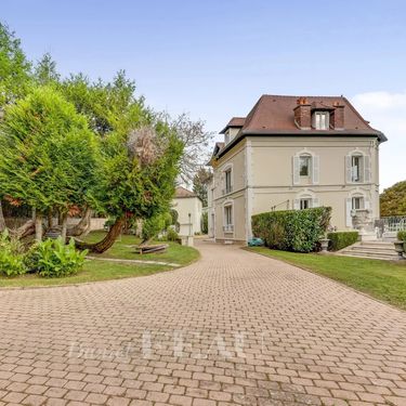 Vila u selu Bougival u Francuskoj - 5