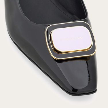 Salonke brenda Ferragamo