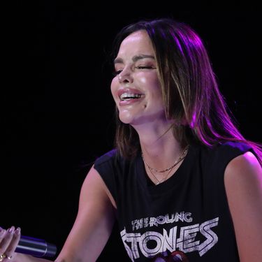 Severina u hlačama modne kuće Dolce & Gabbana na koncertu u Pločama - 7