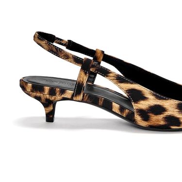 Pull & Bear, 25,99 EUR