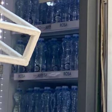 Smiješan natpis na hladnjaku u Crnoj Gori