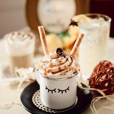 Lokal Odmah iza u božićnom izdanju - 11