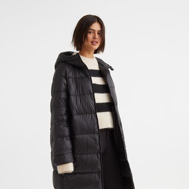 H&M, snižena sa 79,99 na 59,99 eura (452,07 kn)