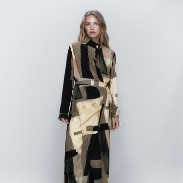 Massimo Dutti, snižena s 941,85 na 496,90 kn