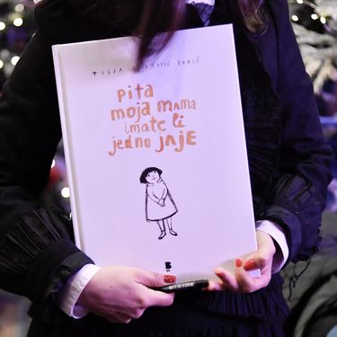 Tisja Kljaković Braić predstavila je svoju prvu autorsku slikovnicu 'Pita moja mama imate li jedno jaje' - 1