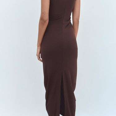 Smeđa haljina iz Zare odostraga ima prorez