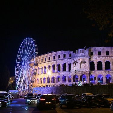 Otvoreno klizalište u pulskoj Areni 2025. - 7