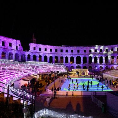 Otvoreno klizalište u pulskoj Areni 2025. - 8