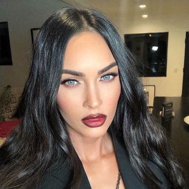 Olovka za usne ne nestaje, ali način na koji je koristimo definitivno se mijenja