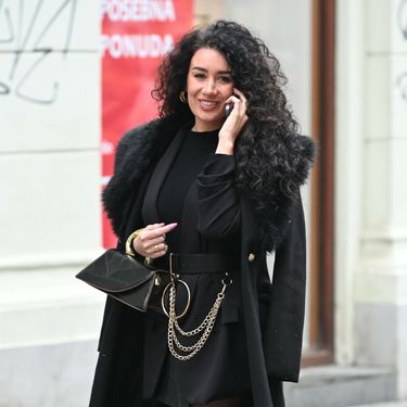 Zagrebački street style u minici i efektnim čizmama - 1