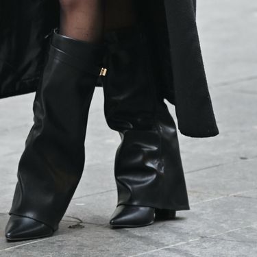 Zagrebački street style u minici i efektnim čizmama - 6