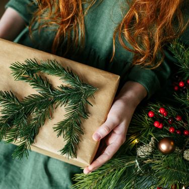 Prijateljici koja je nedavno postala mama darujte nešto samo za nju