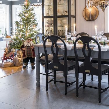 Čarobno uređena kuća za Božić - 7