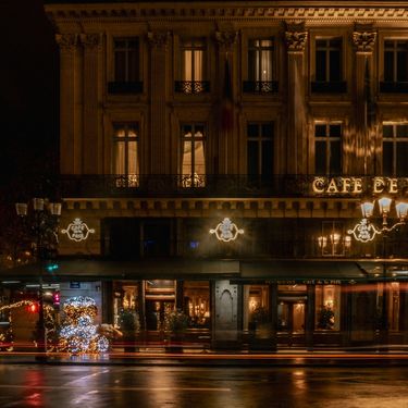 Ovogodišnje božićno ruho Pariza - 1