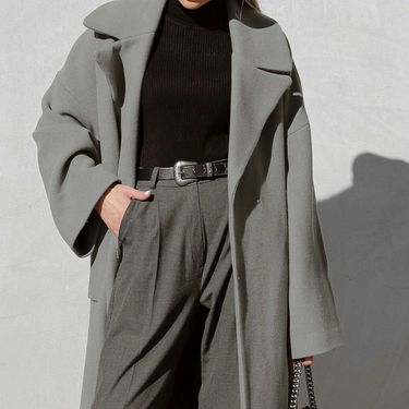 Dobar kaput je komad koji se nosi godinama