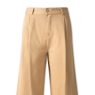 C&A, 4.50 eura (33 kune)