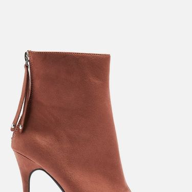 Gležnjače s tankom potpeticom iz hrvatskih trgovina 2019. - 7