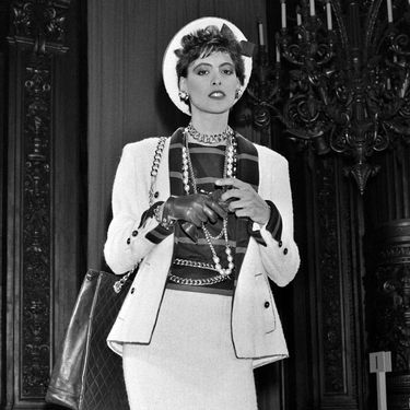 Chanelovi dvodijelni kostimi u (re)interpretaciji Karla Lagerfelda - 6